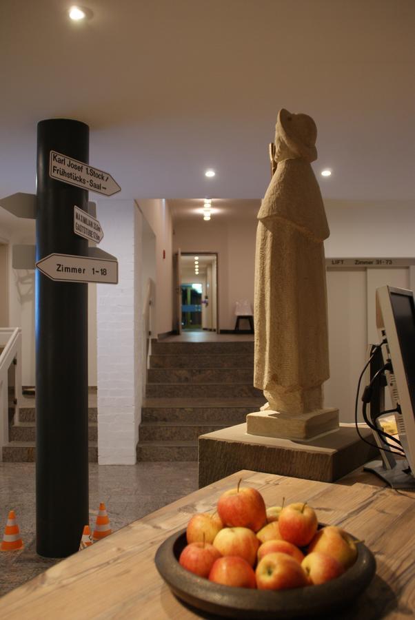 Hotel Krone-Post فيرنيك المظهر الخارجي الصورة